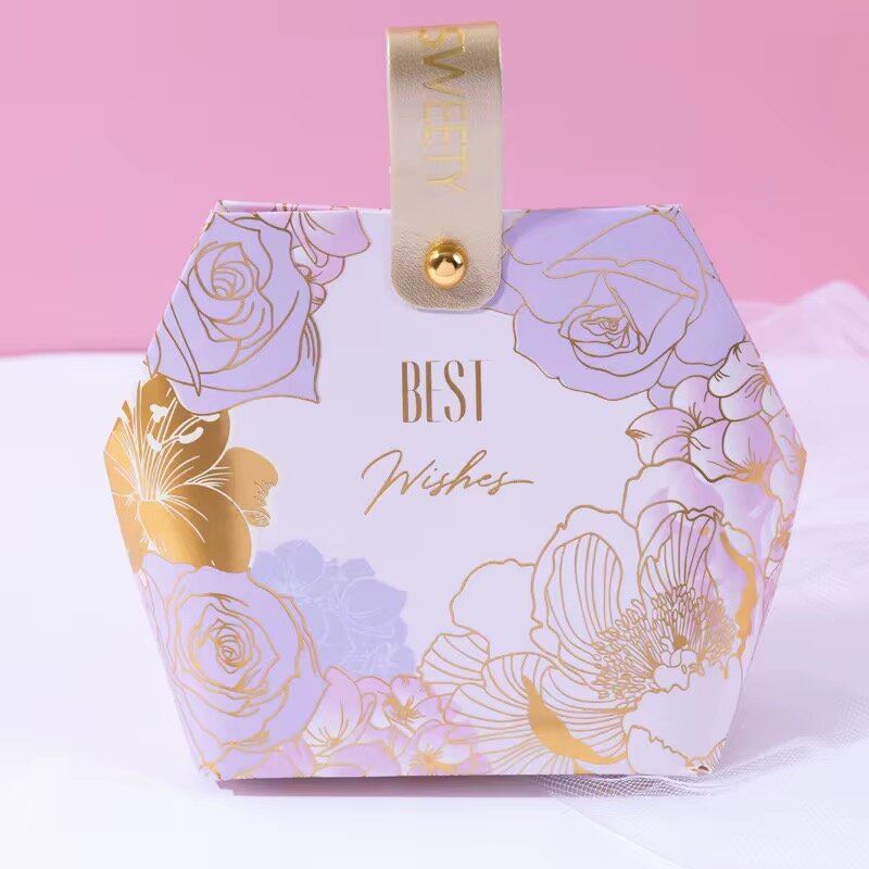 Lot 50 boîtes  cadeaux