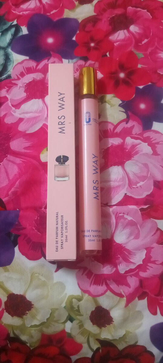 Parfum Féminin Élégant