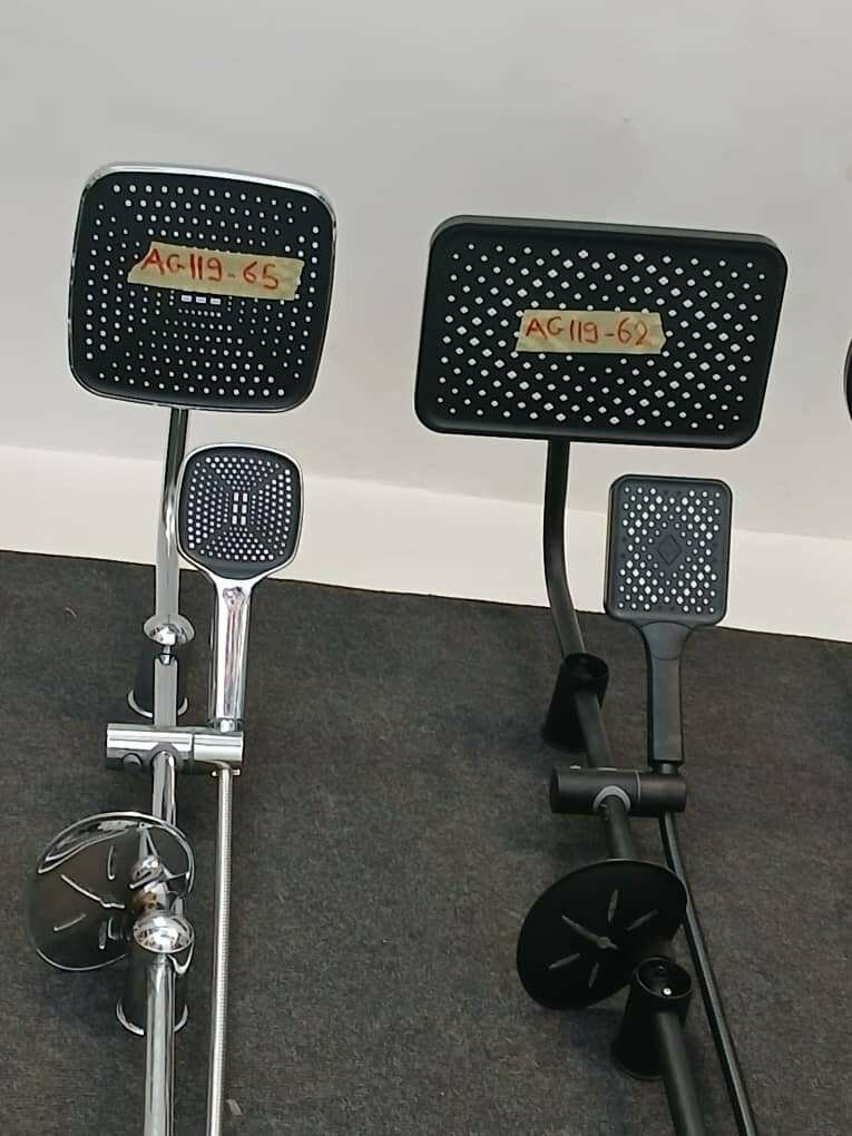 Douche à main réglable moderne