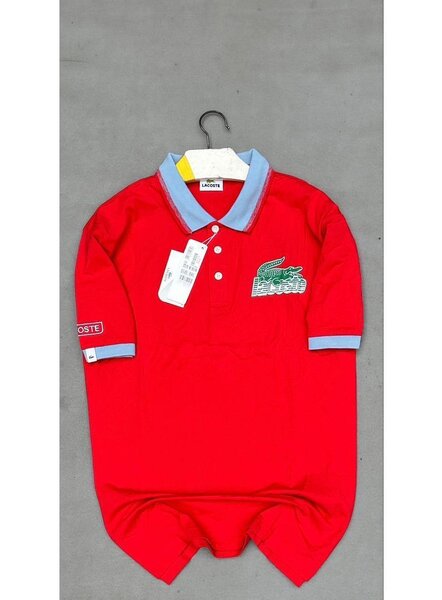 Polo rouge à col contrasté