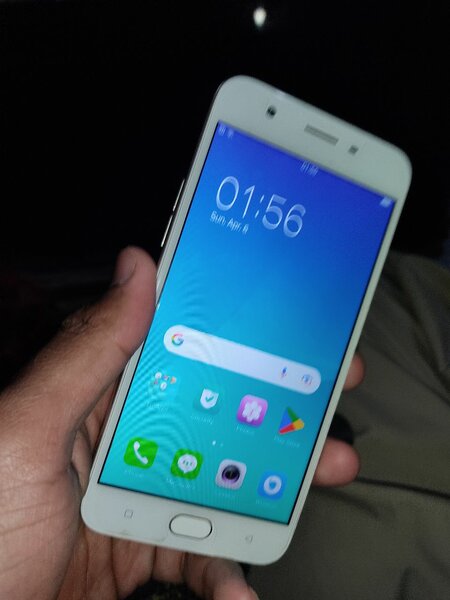 Oppo A57. 4/64