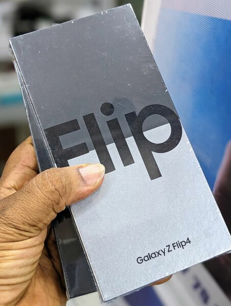 SAMSUNG GALAXY ZFLIP4 256GO