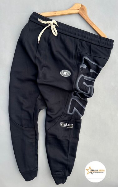 Jogging noir confortable homme