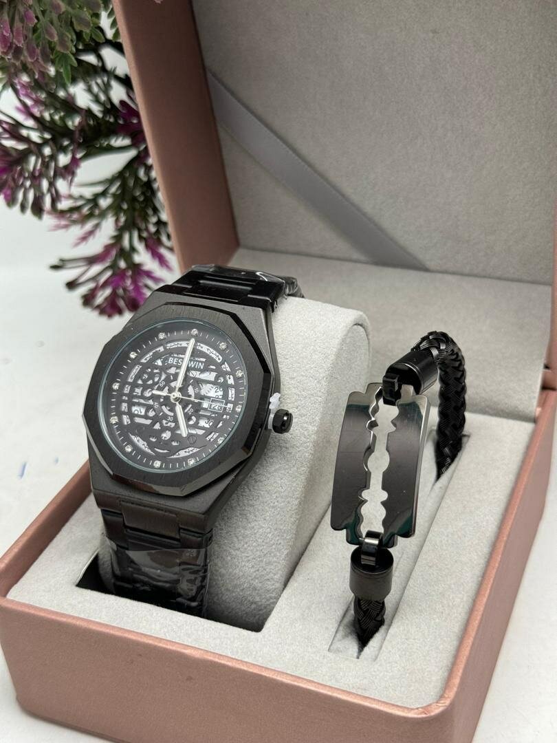 Chain watch with bangle set