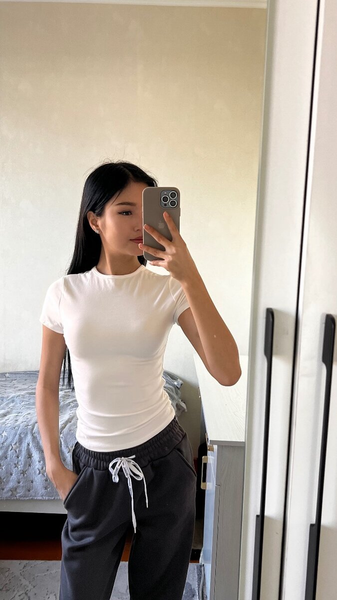 Футболки skims