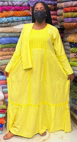 Robe longue en soie élégante