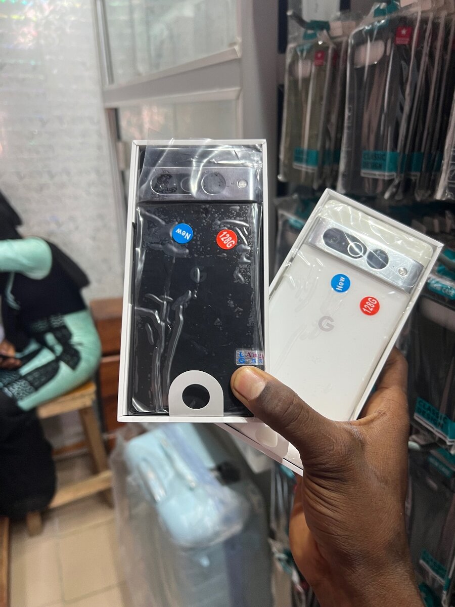 GOOGLE PIXEL 7PRO 128/12GO NEUF AUTHENTIQUE