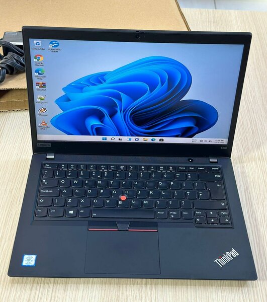 Lenovo Thinkpad T490