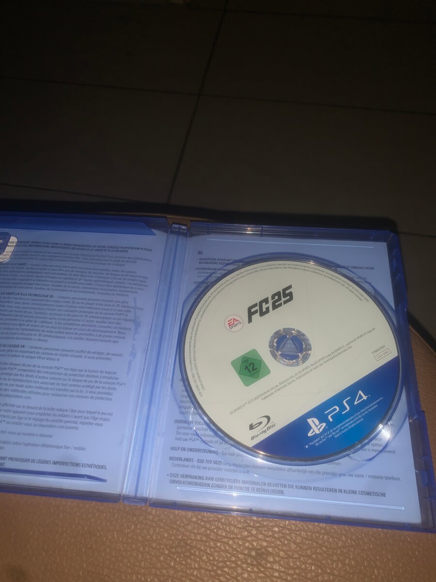 EA Sports FC 25 pour PS4