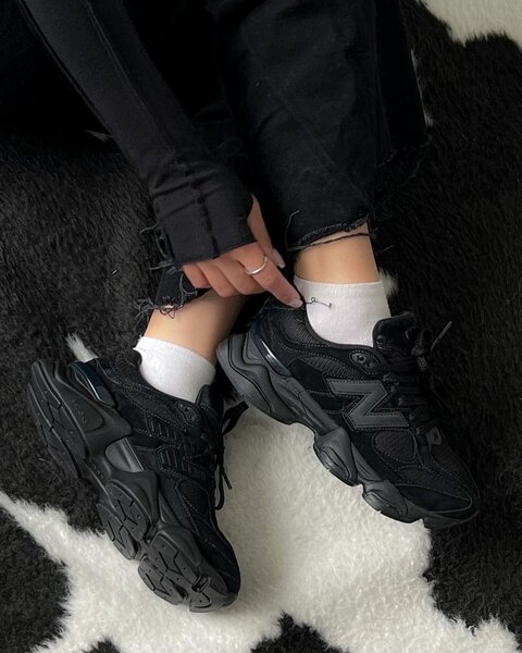 Baskets noires tendance