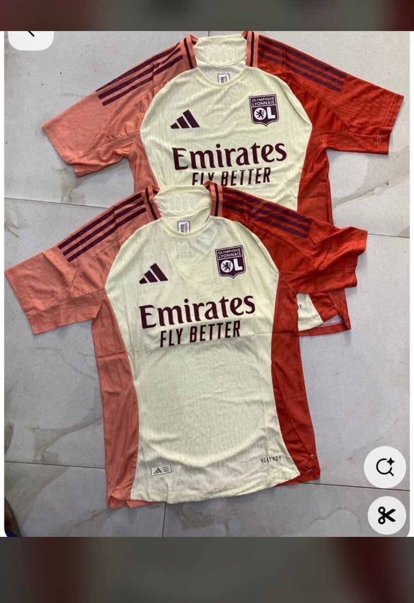Maillots de football adidas