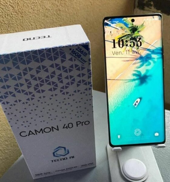 Tecno Camon 40 Pro Smartphone