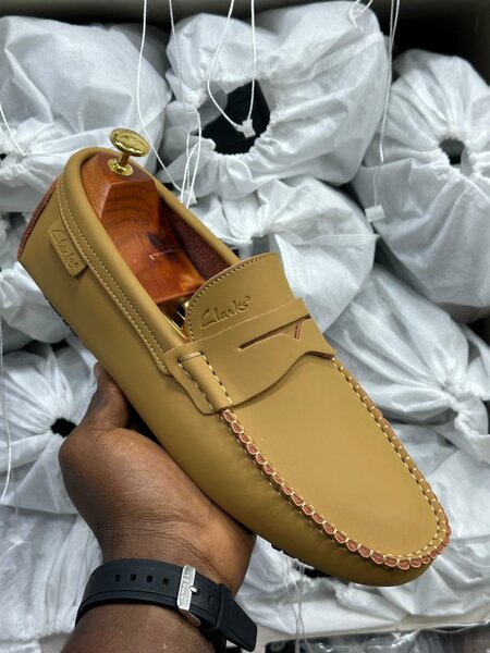 TOD'S élégants pour hommes