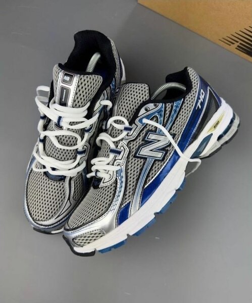 New balance 740