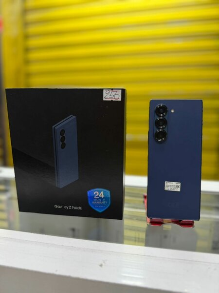 Samsung Z Fold6 256Go 2nd main