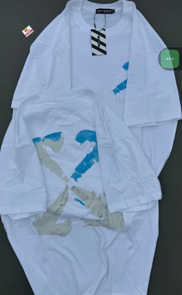 T-shirt graphique moderne