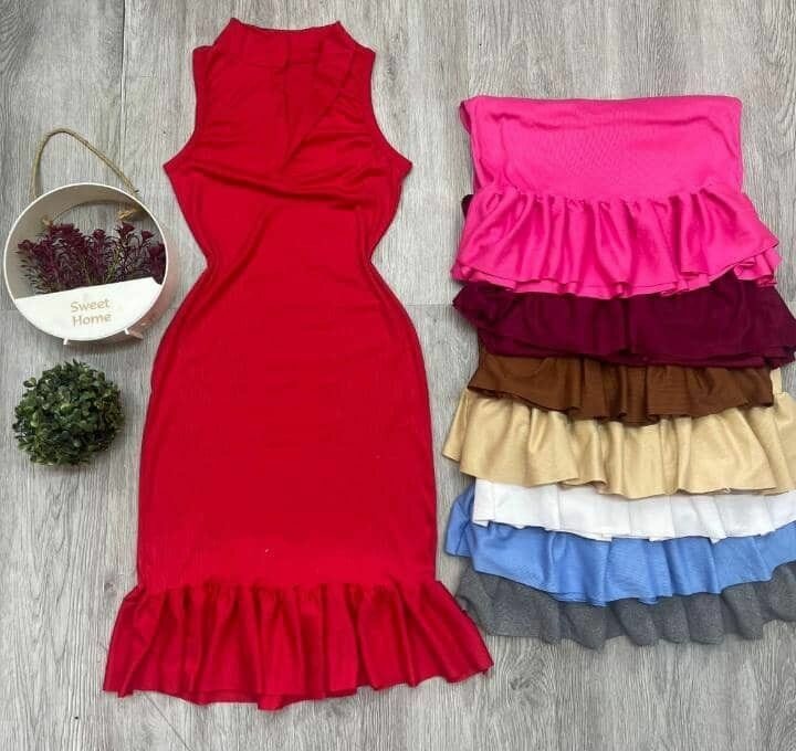 Robe moulante à volants élégante