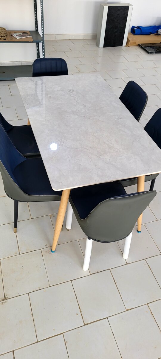 Table a mangé 6 place