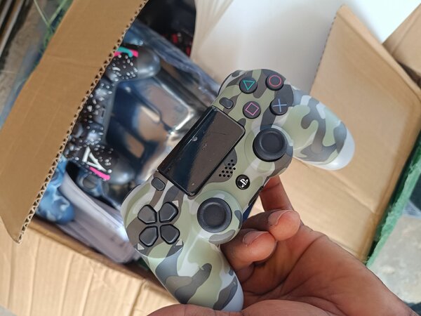 PS4 Wireless controller