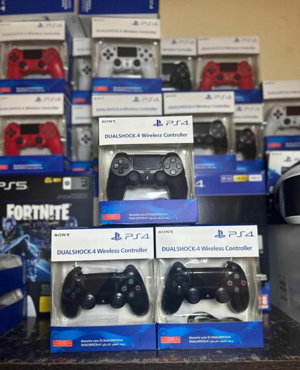 Manette PS4 noir sans Fil Sony