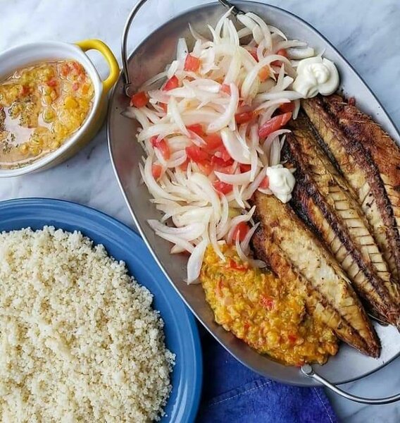 4 plats Attiéké poisson fumée