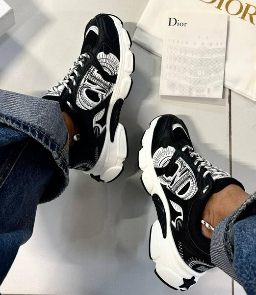 Chic Sneakers Unisex