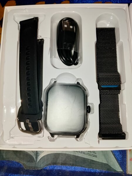 Montre connectée GTS4