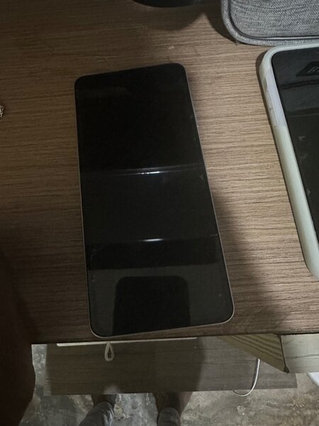 Samsung À06 jai le carton