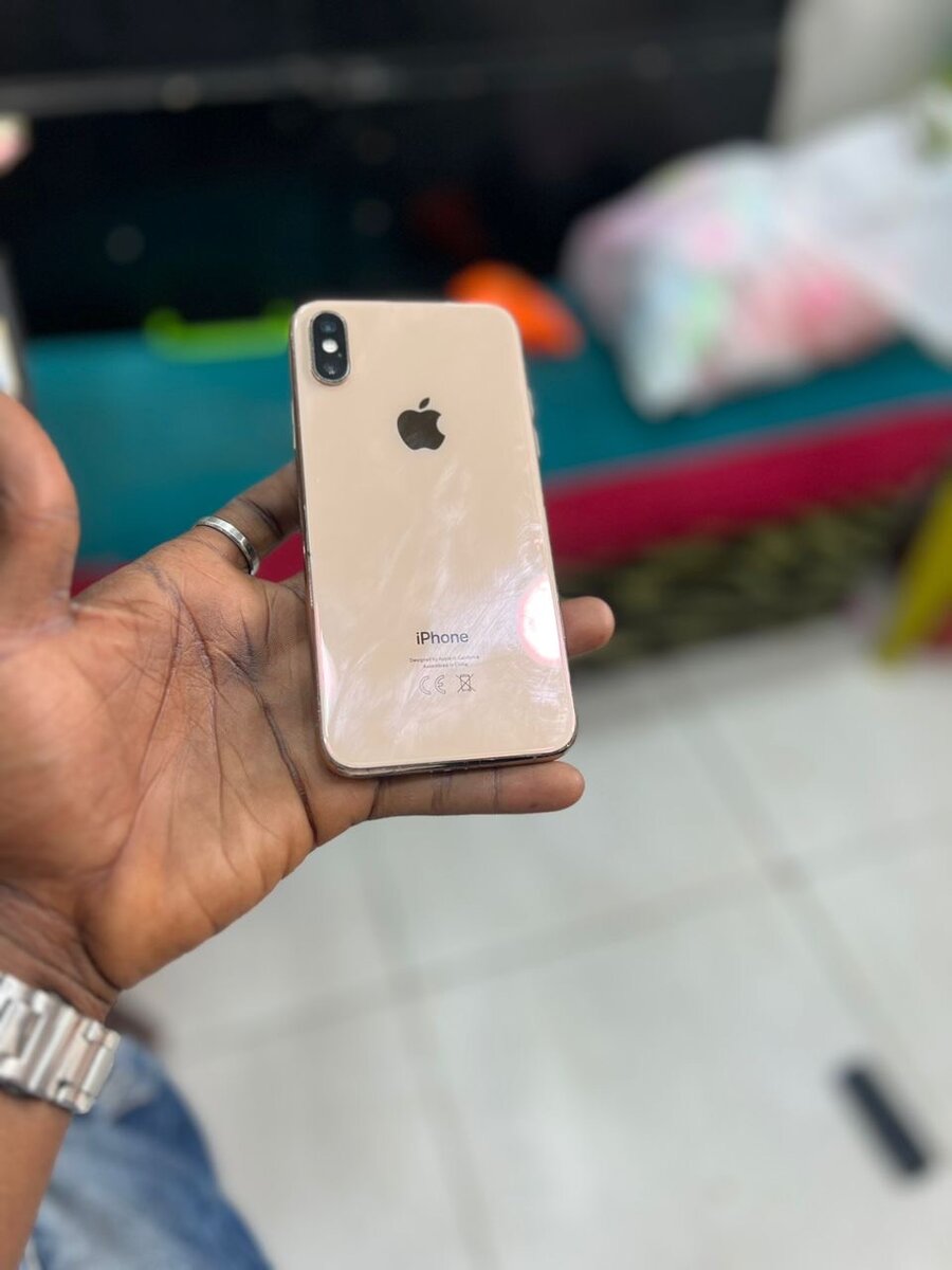 iPhone XS 64Go sans id