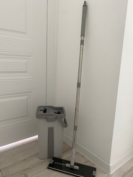 Швабра с отжимом и ведром