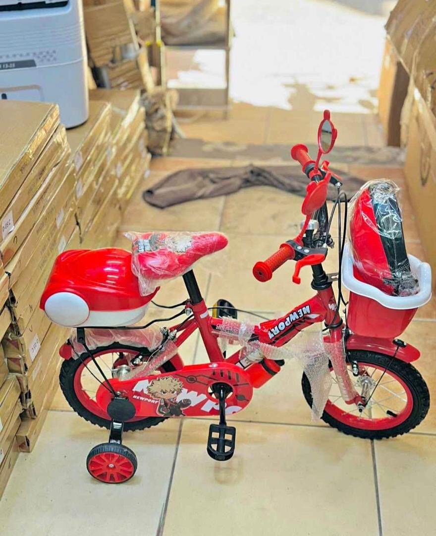 Vélo Enfant Rouge avec Accessoires