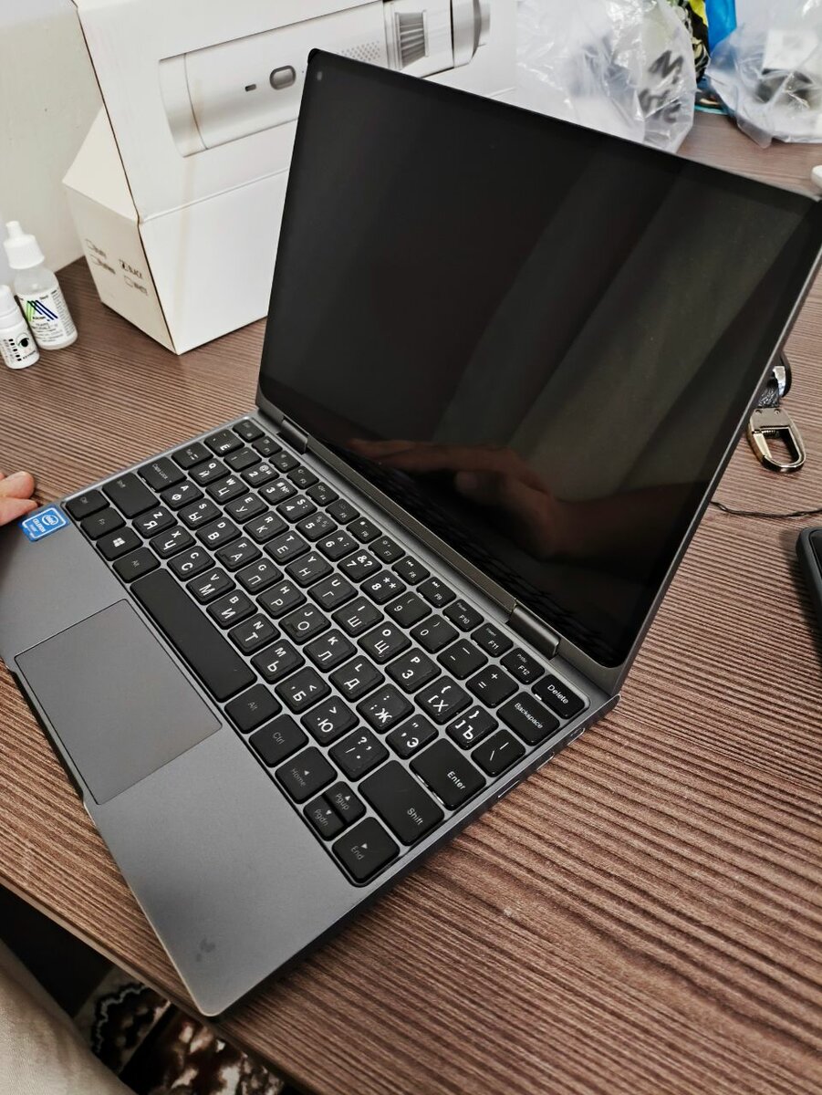 Chuwi MiniBookX 10.1  12 гб оперативки/512 ssd