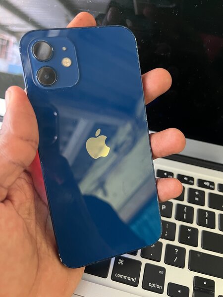 iPhone 12 64Giga