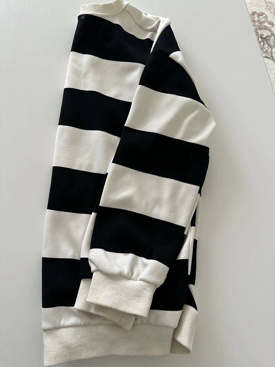 Толстовка в полоску