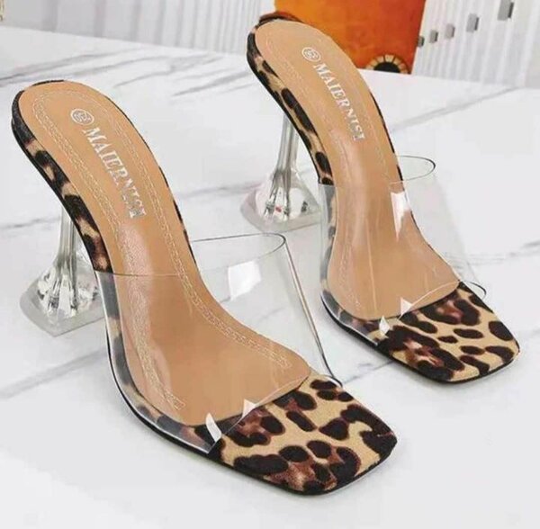 Sandales à talons hauts pour femme