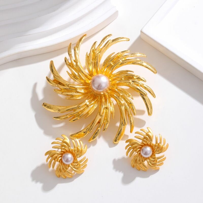 Beautiful Jewellery brooch Set