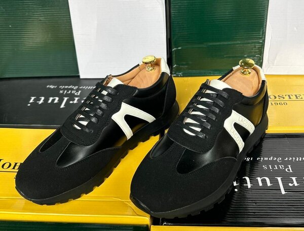 Chaussures noires élégantes