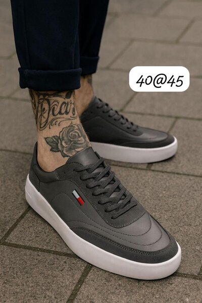 Baskets décontractées élégantes