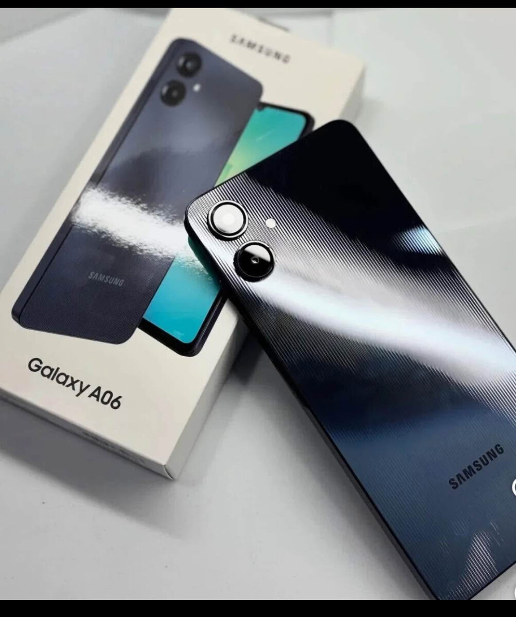 Samsung Galaxy A06 Smartphone