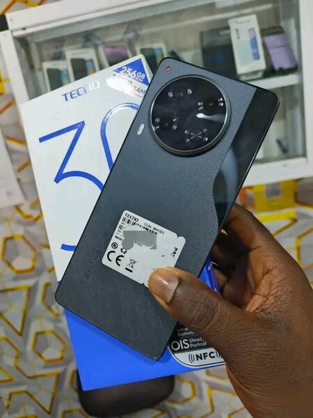 Smartphone TECNO 16Go 256Go NFC