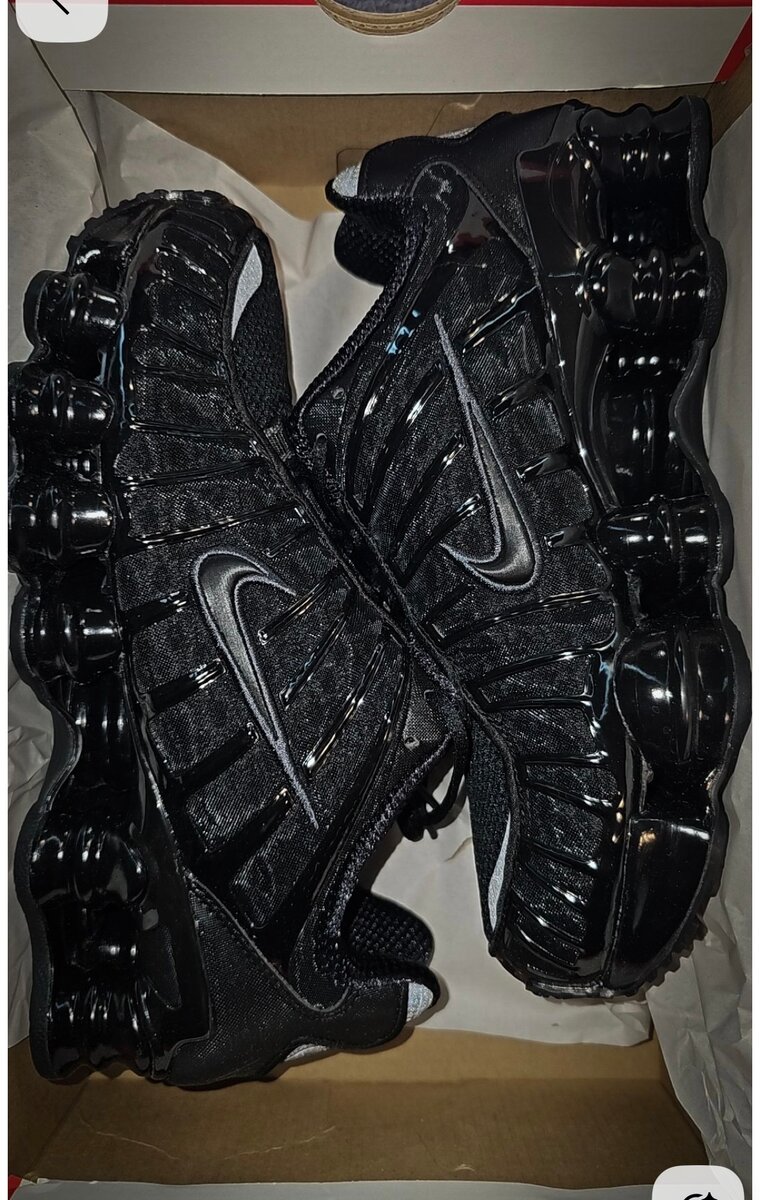 Baskets Nike Shox Noir