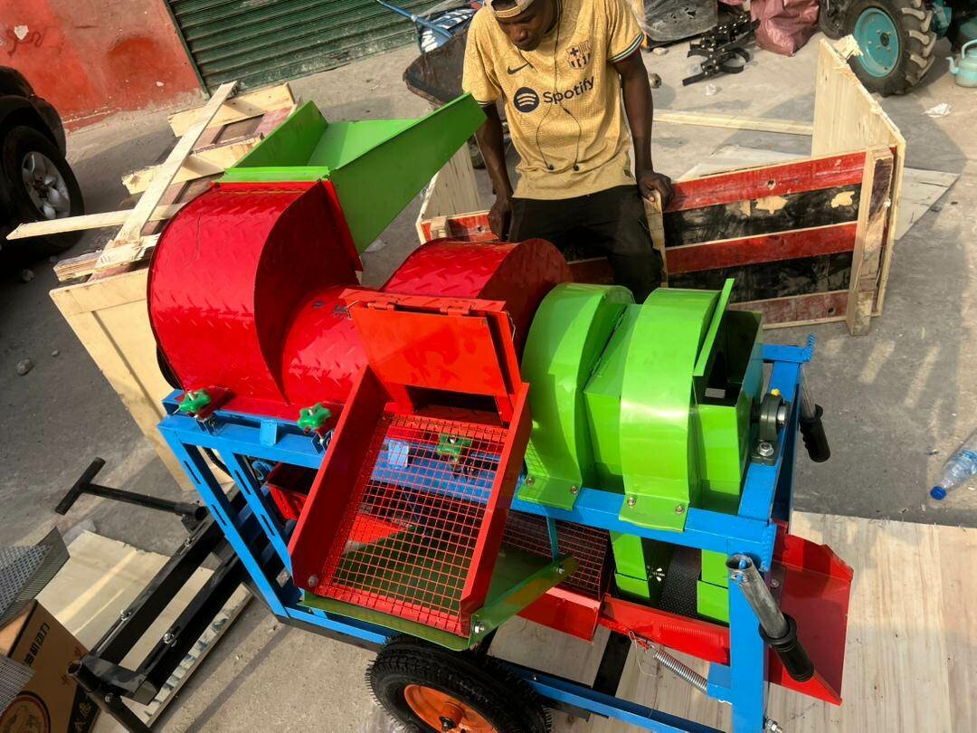 Machine agricole multifonctionnelle