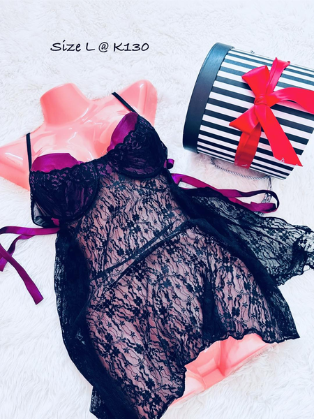 Lingerie noir violet