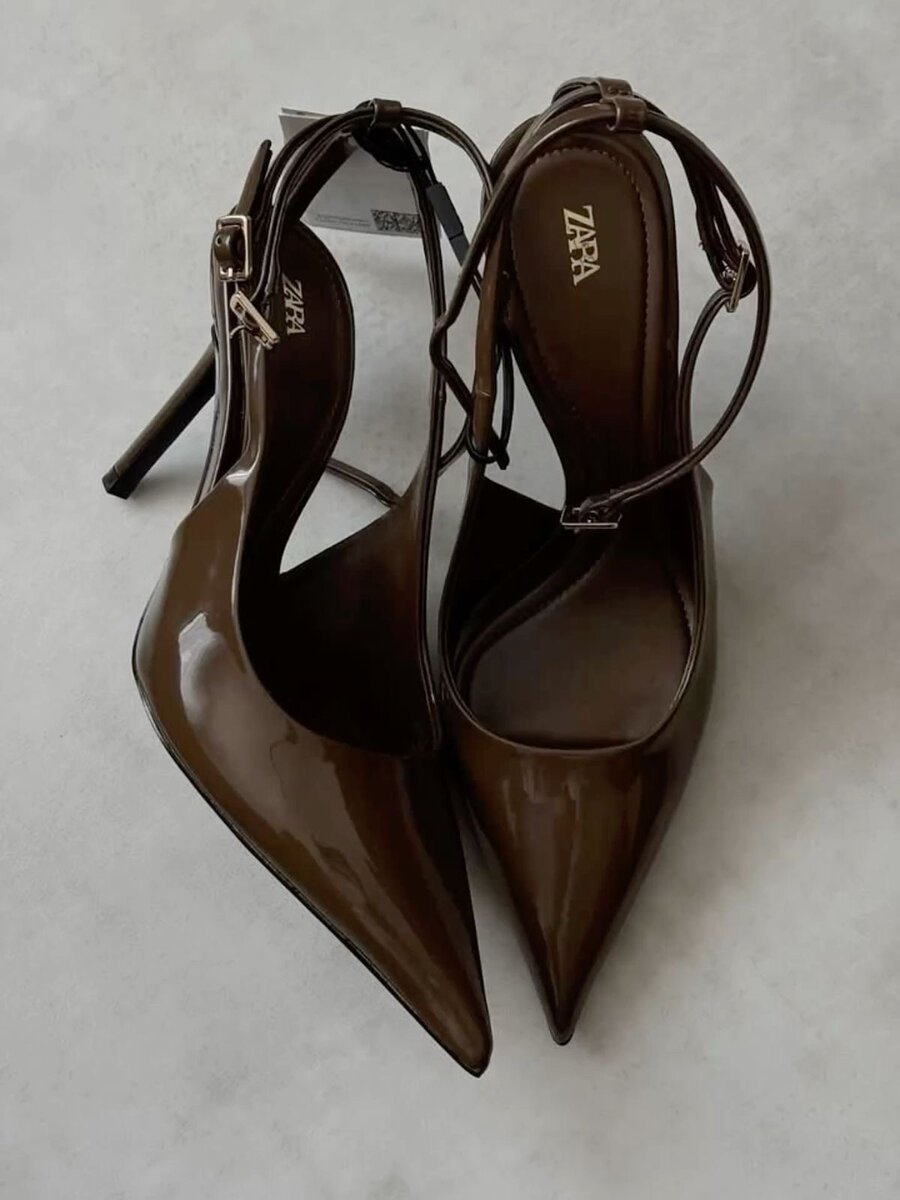 Escarpins vernis Zara élégants