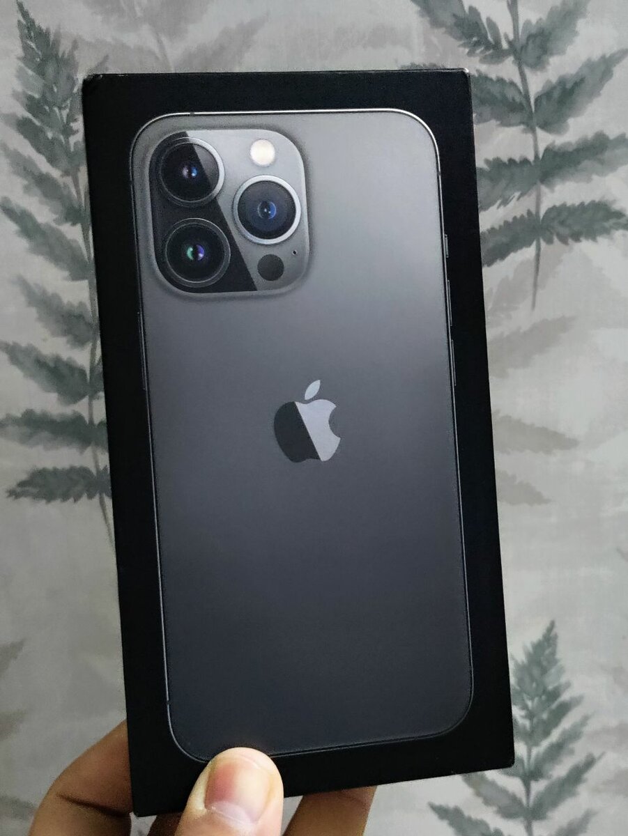 iPhone 13 Pro 256GB Graphite With Sim Time