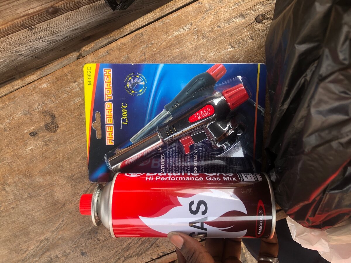 Flame gun and butane gas set
