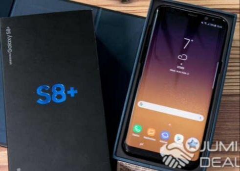 Samsung galaxy s8+ plus 128Go double sim original neuf scell