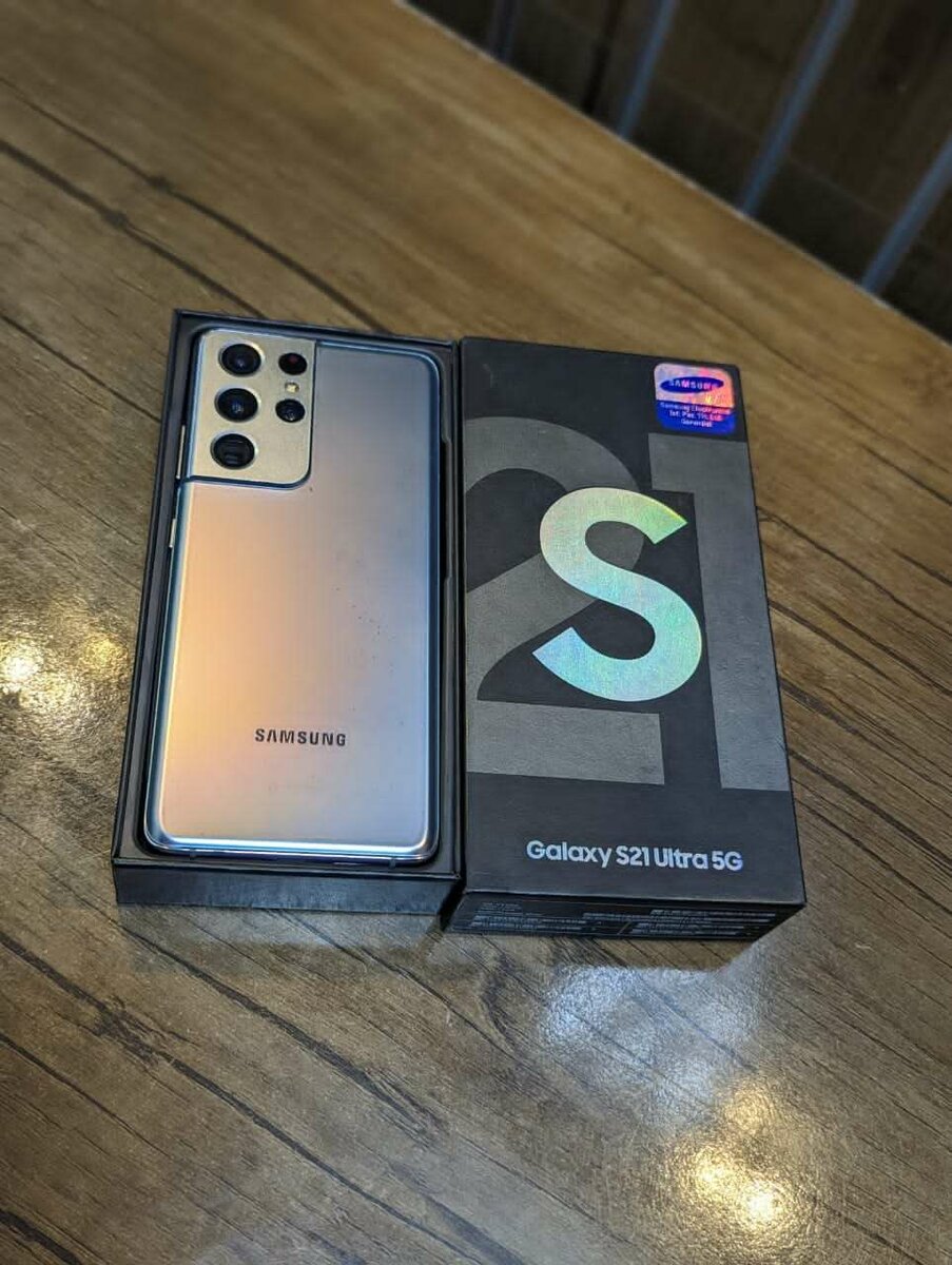 Galaxy S21 Ultra 5G 256gb in box 12 months warranty 5000mAh