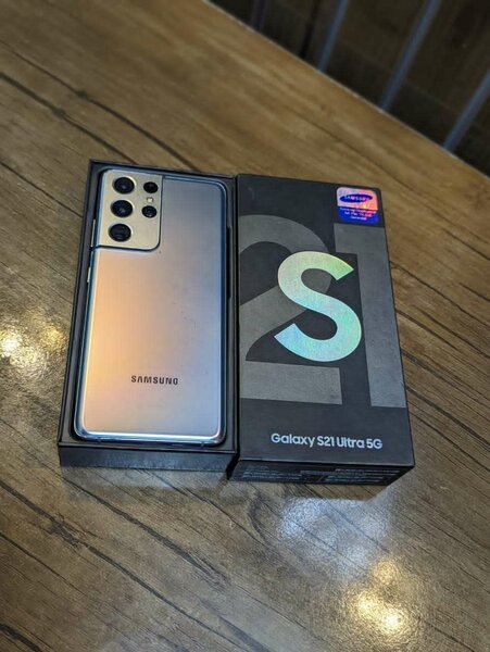 Galaxy S21 Ultra 5G 256gb in box 12 months warranty 5000mAh