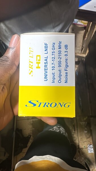 LNB Universel Strong HD